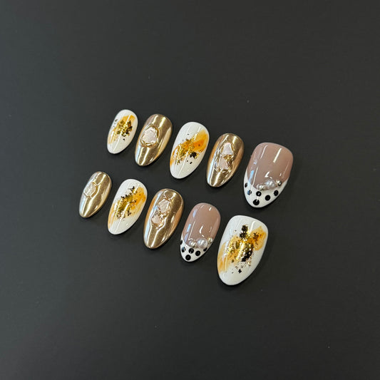 Gold Dust – Gold Marble Polka Dot Press-On Nails