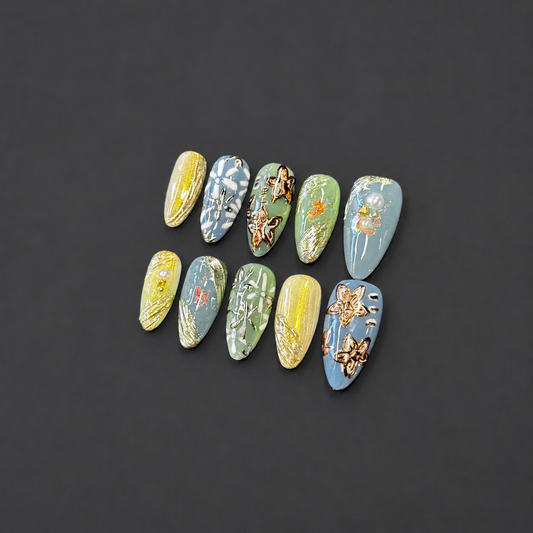 Bamboo Glass – Sage Blue Pearl Floral Press-On Nails
