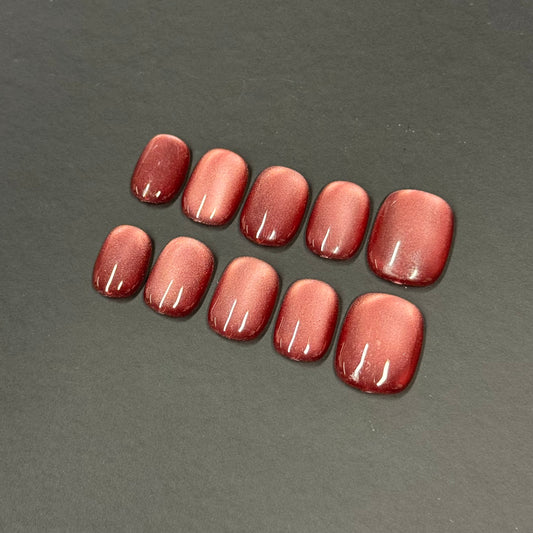Rose Ember – Rosy Metallic Cat Eye Press-On Nails