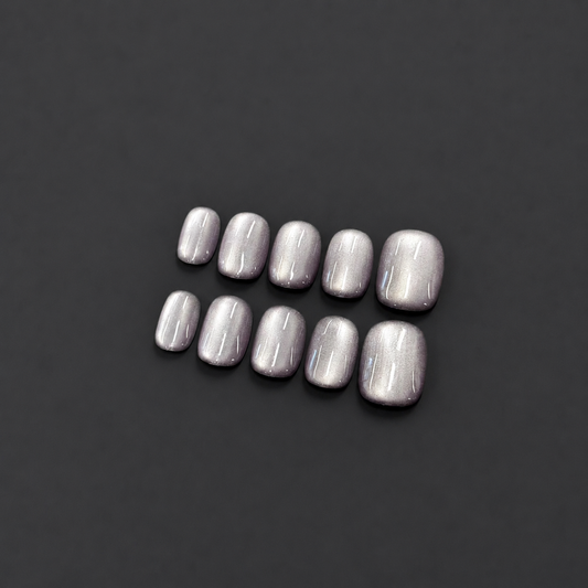Purplea – Lavender Pearl Cat Eye Press-On Nails